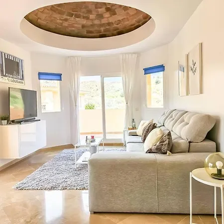 1 Bed Penthouse In Calahonda Apartment *
