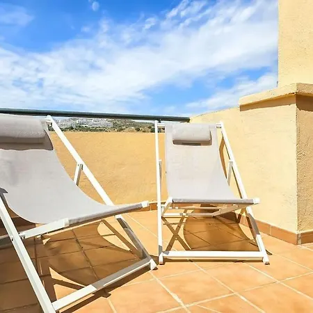1 Bed Penthouse In Calahonda Apartment *