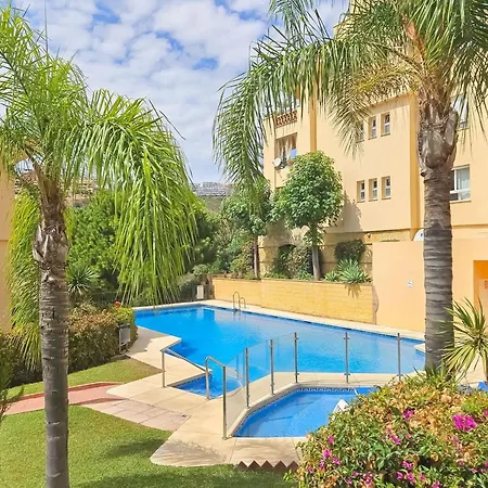 1 Bed Penthouse In Calahonda * Sitio de Calahonda