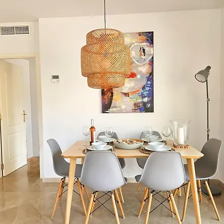 1 Bed Penthouse In Calahonda דירה Sitio de Calahonda